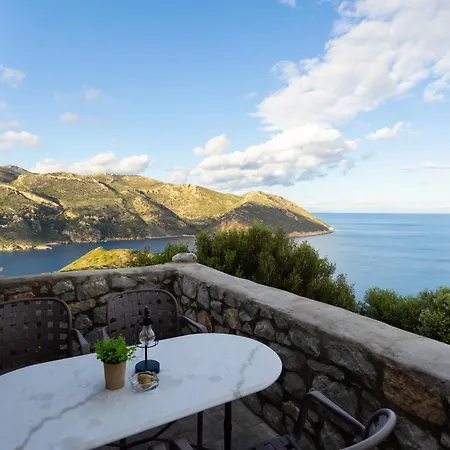 Taenarioum Antico - Mani Stone Tower With Sea View *