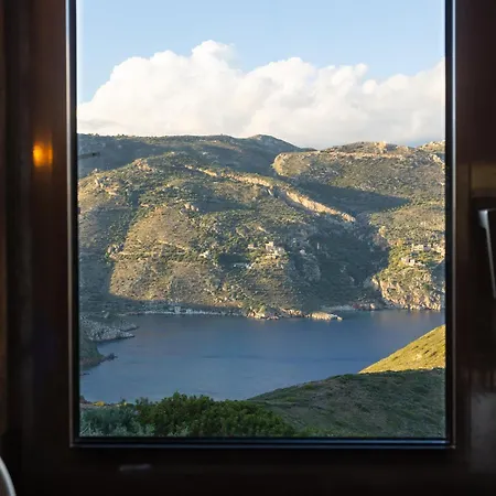Prázdninový dům Taenarioum Antico - Mani Stone Tower With Sea View Paliros