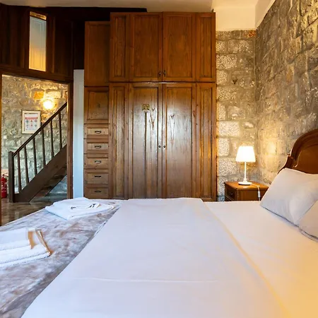 Taenarioum Antico - Mani Stone Tower With Sea View Paliros