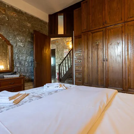 Taenarioum Antico - Mani Stone Tower With Sea View *