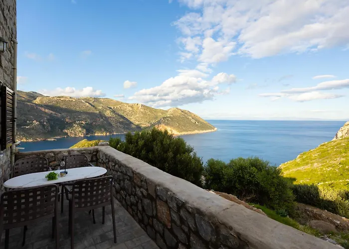 بيت للعطل Taenarioum Antico - Mani Stone Tower With Sea View