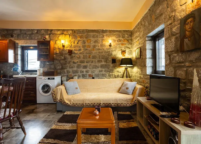 بيت للعطل Taenarioum Antico - Mani Stone Tower With Sea View