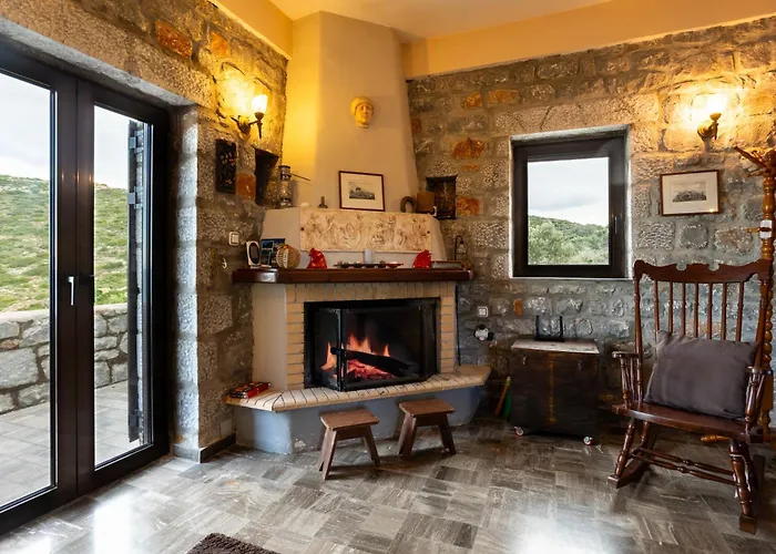 بيت للعطل Taenarioum Antico - Mani Stone Tower With Sea View