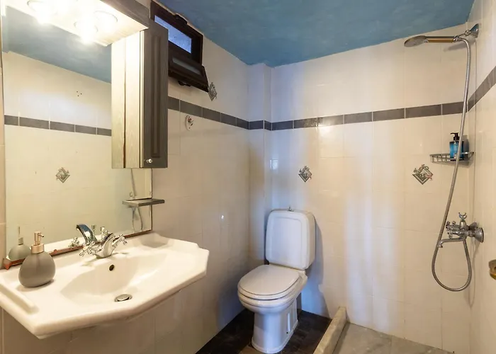 Taenarioum Antico - Mani Stone Tower With Sea View *