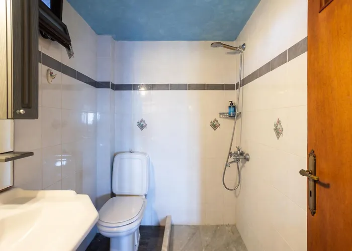 Taenarioum Antico - Mani Stone Tower With Sea View 別荘