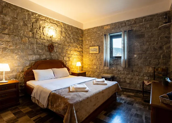 Taenarioum Antico - Mani Stone Tower With Sea View * Paliros