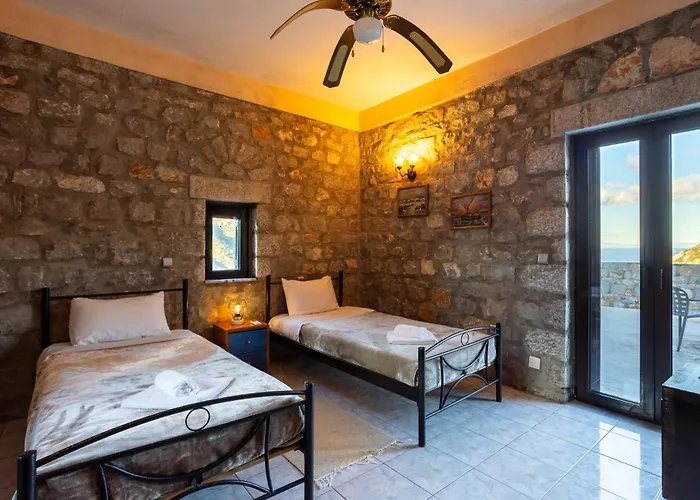 بيت للعطل Taenarioum Antico - Mani Stone Tower With Sea View Paliros